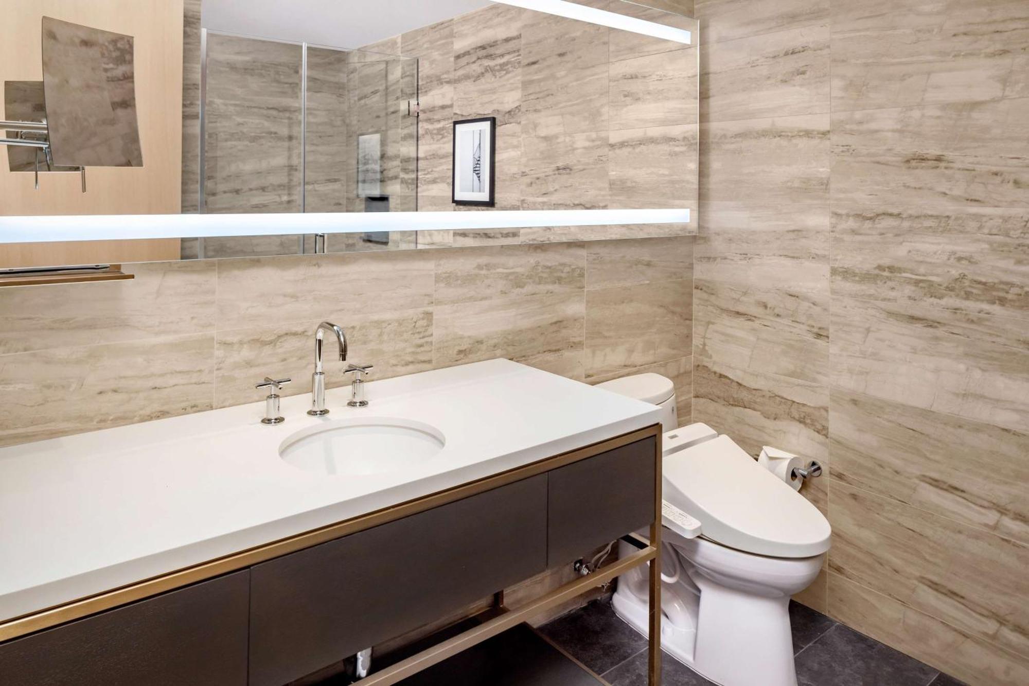 Hilton Club The Central At 5Th New York Bagian luar foto